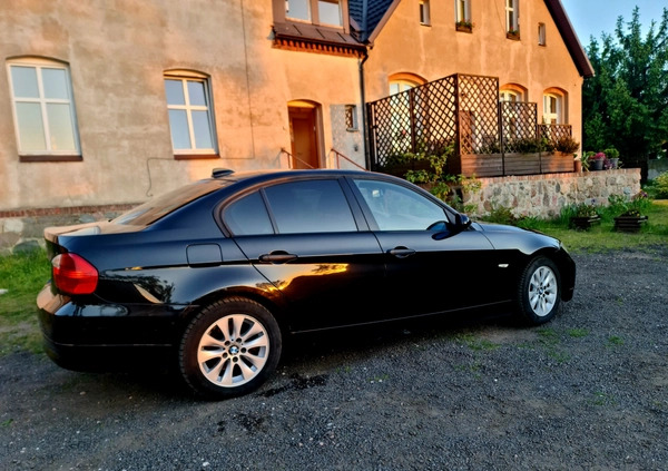 BMW Seria 3 cena 18900 przebieg: 320000, rok produkcji 2006 z Rawa Mazowiecka małe 121